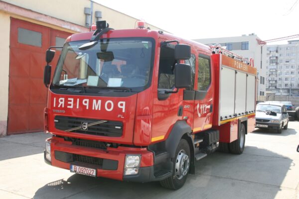 Scurgeri de gaze, în centrul Capitalei. FOTO: ISU-Bif