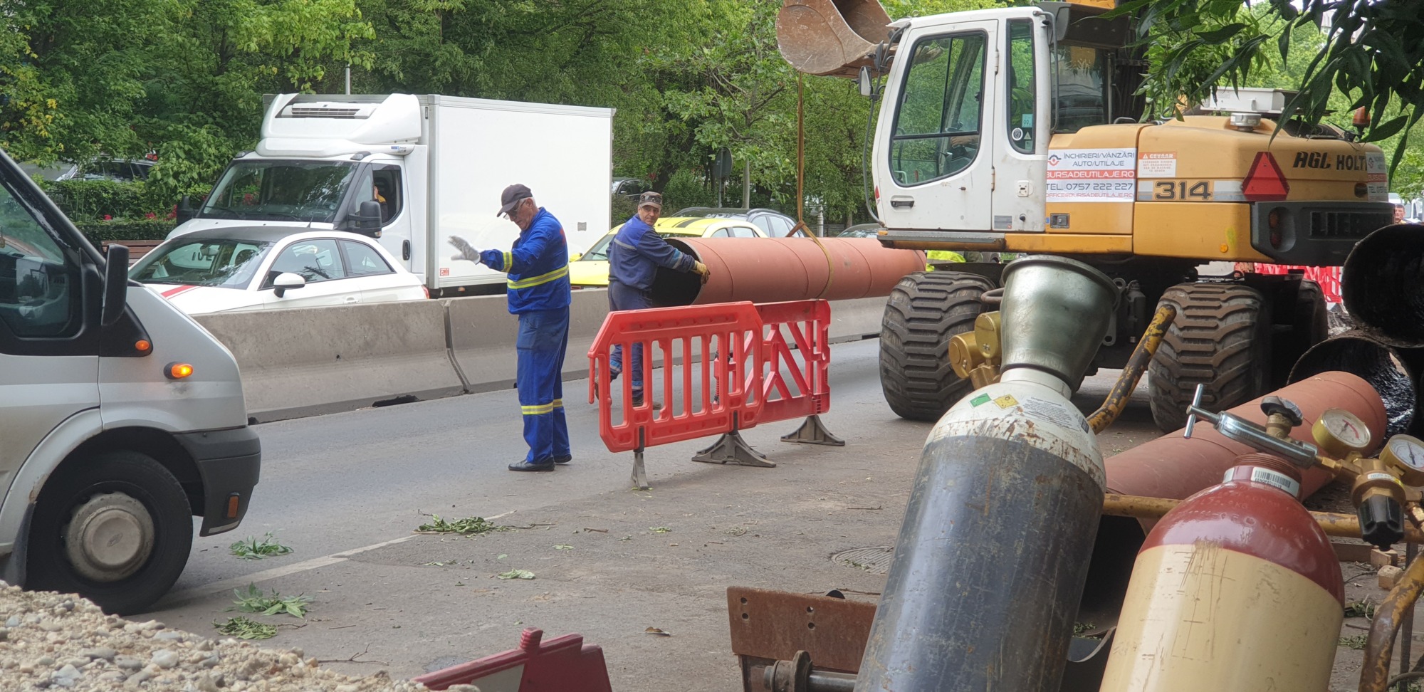 Lucrările la rețeaua primară de termoficare continuă până pe 20 august