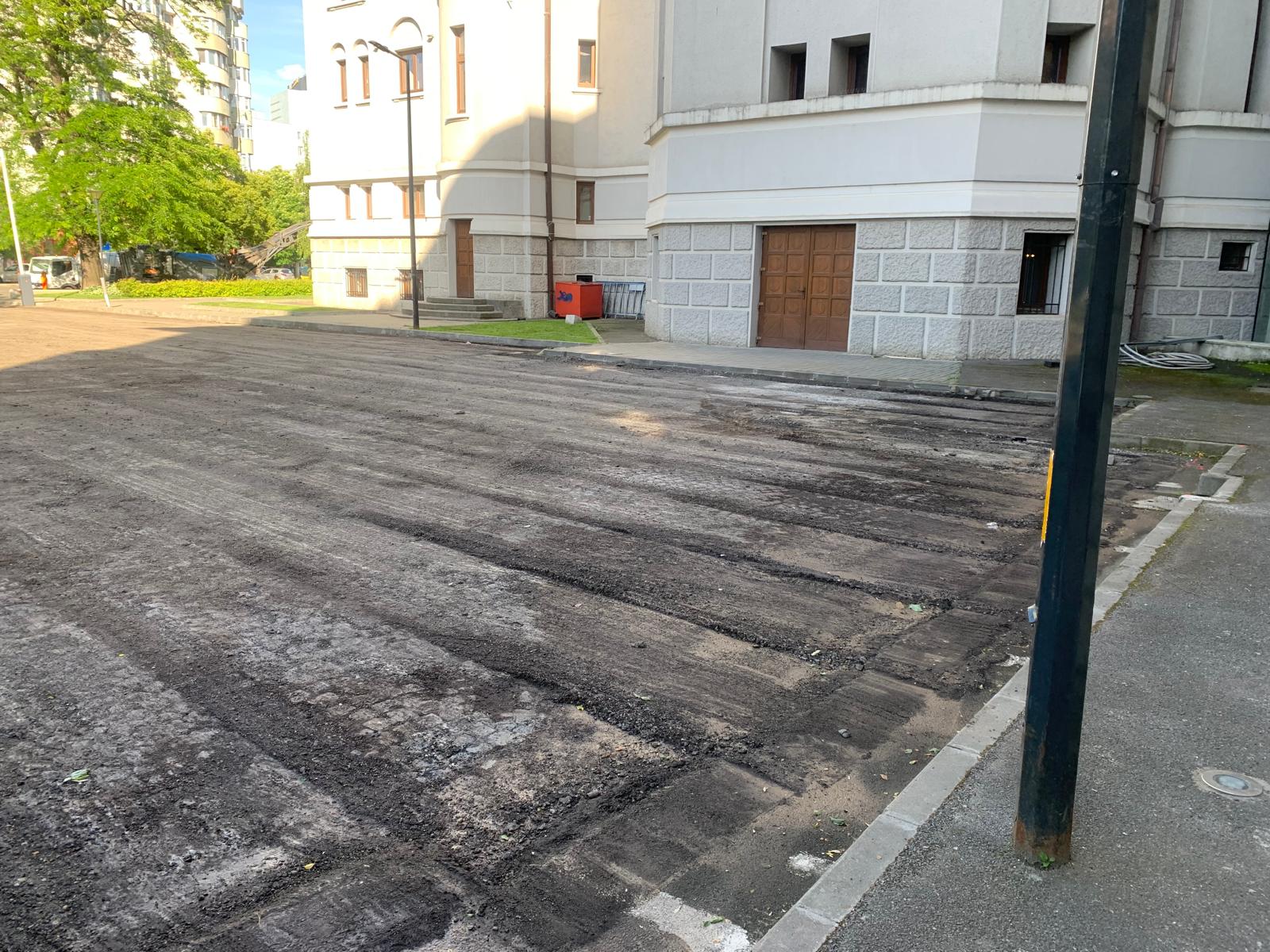 parcările primăriei sectorului 1