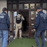 Români trimişi la cerşit şi furat în SUA. FOTO: anchetatori DIICOT şi Homeland Security Investigations