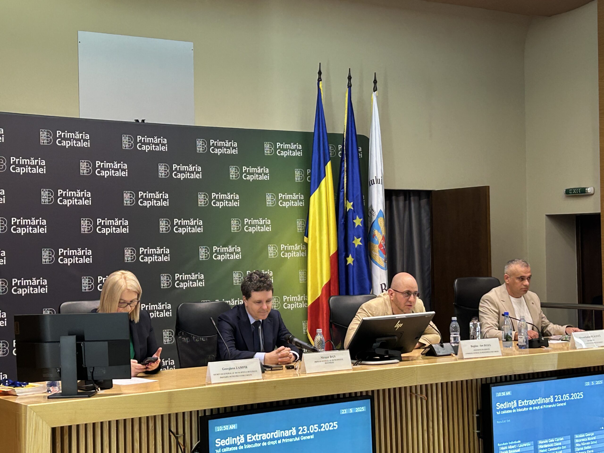 „Conclav“ după plecarea