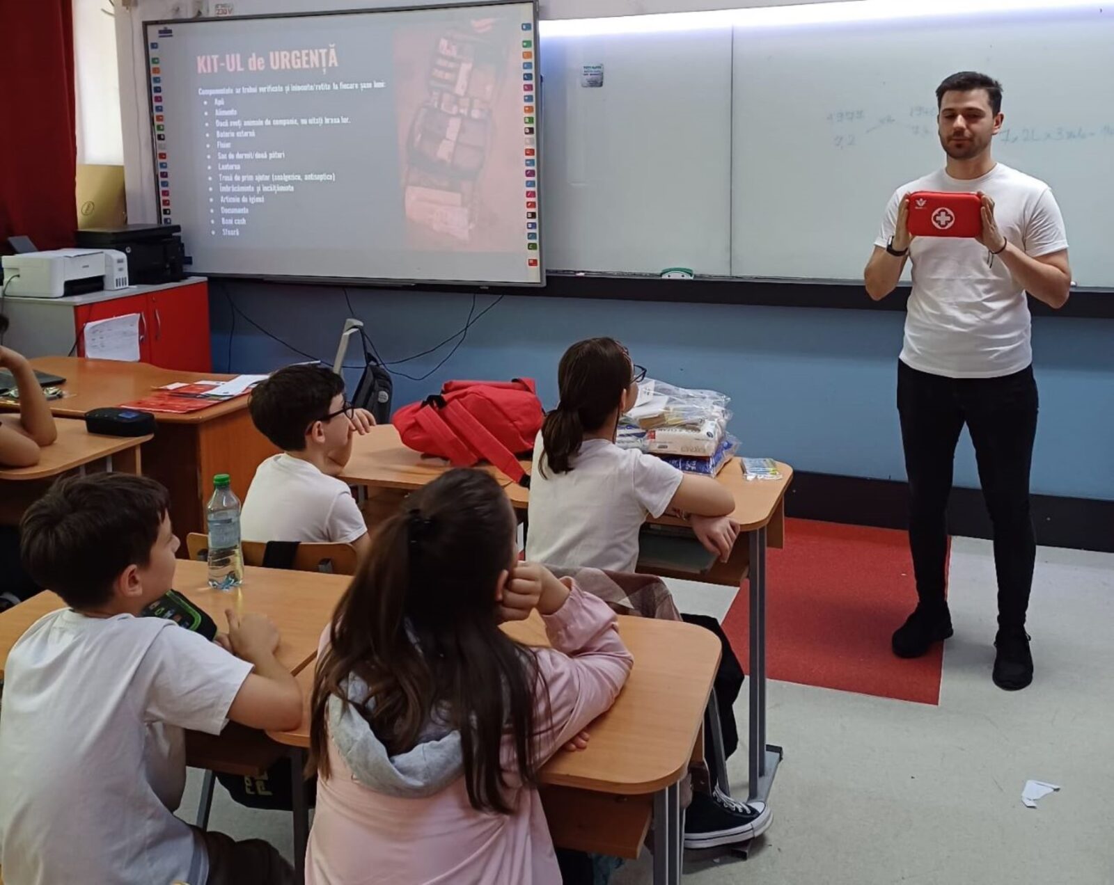 Sector 3 | 1.500 de elevi au participat la ateliere de educație seismică | FOTO: PS3