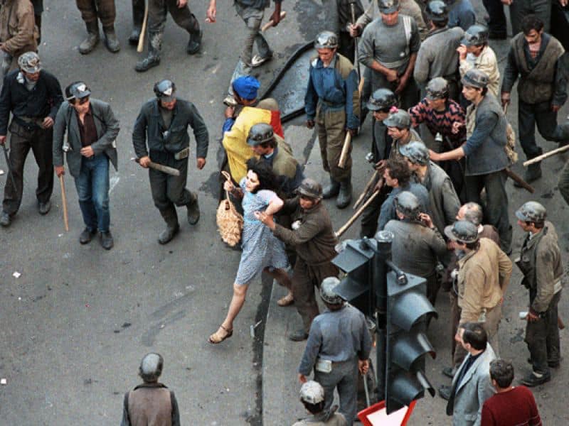 15 iunie 1990