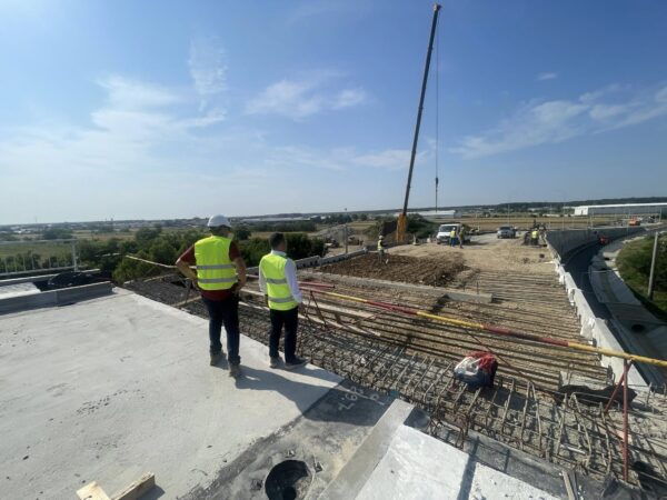 Pasajul Brăneşti, în lucru. FOTO: FB / Ionel Scrioşteanu