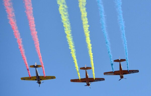 Zboruri de antrenament, pentru Ziua Aviaţiei Române şi a Forţelor Aeriene. FOTO: Facebook