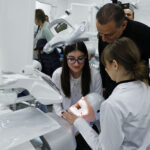 Programul de tratamente stomatologice pentru copii cu dizabilități susținut de Primăria Capitalei se apropie de final | FOTO: Inquam Photos / Malina Norocea