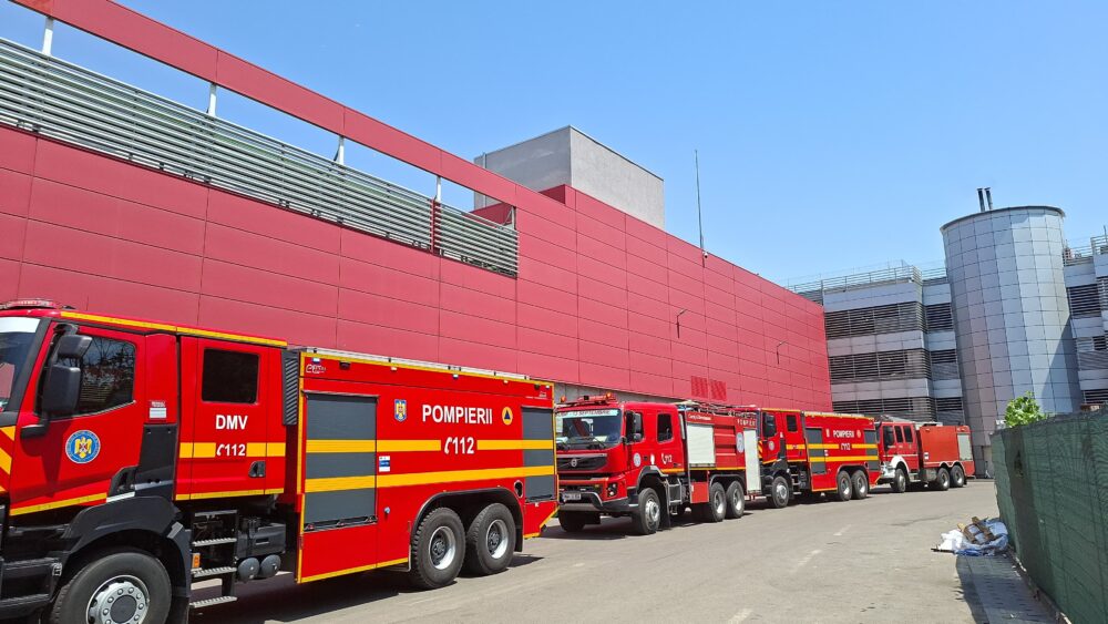 Incendiu afi