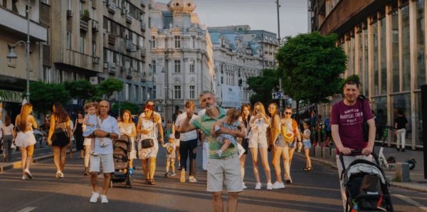 Spectacole de animație, acrobații și ateliere pentru copii la „Străzi Deschise – București” în acest weekend. FOTO: ARCUB