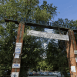 Intrarea în fabrica Titan Maşini Grele. FOTO: Google Street View