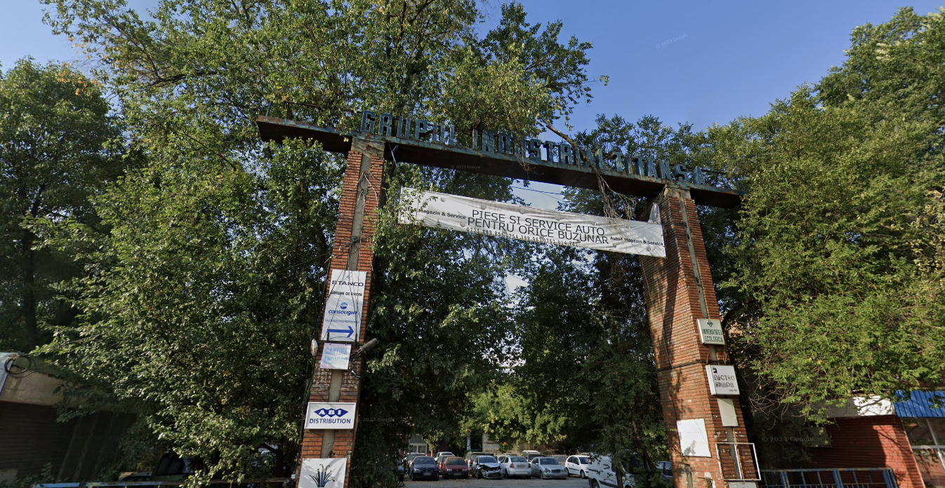 Intrarea în fabrica Titan Maşini Grele. FOTO: Google Street View