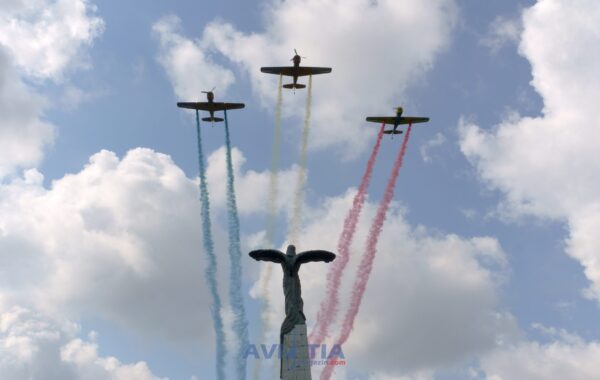 Restricții de circulație de Ziua Aviației Române și a Forțelor Aeriene. FOTO: aviatiamagazin.com