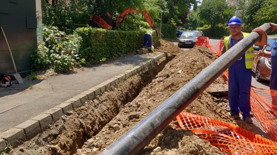 Apa Nova | Furnizarea apei reci se întrerupe pentru lucrări de modernizare. Care sunt zonele afectate. FOTO: Apa Nova