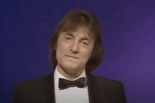 Chipul cântărețului Mihai Constantinescu