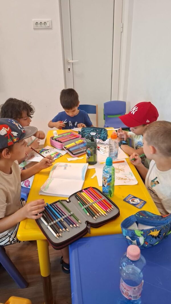 Sector 2 | Program de sprijin pentru copiii cu părinți bolnavi de cancer. FOTO: Arhiva