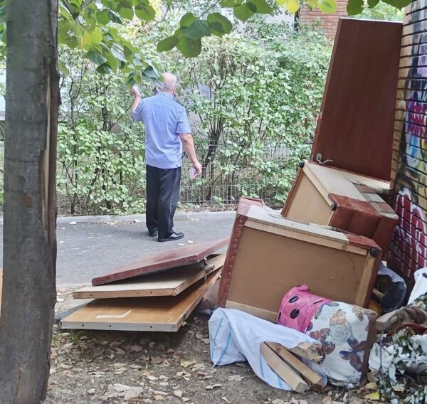 Sector 6 | Cum se colectează deșeurile voluminoase. FOTO: PS6