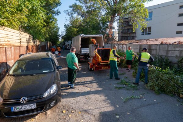 Stradă și locuri de parcare noi, în zona Liceului Traian. Foto: PS2