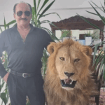 Un inculpat într-un dosar al DIICOT ocupă ilegal Piața 16 Februarie din București