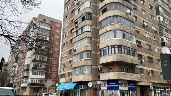 Astfel, în apropierea noului an universitar, chiria medie în București variază de la 380 euro pe lună în Militari până la 2.900 euro pe lună în Primăverii. Foto: Arhivă via Ionuț Lepa