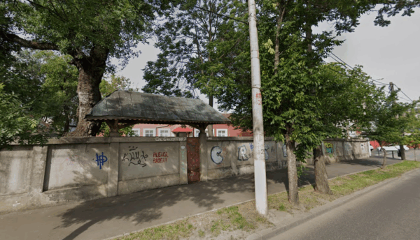 Licitația pentru demolarea celei mai vechi școli din sector a fost lansată. Costul pentru demolarea a trei corpuri costă 250.000 de euro