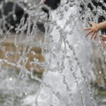 METEO | Încă o zi de cod galben de caniculă. Temperatura maximă rămâne ridicată și ajunge la 36 de grade. FOTO: Inquam Photos