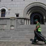 Colectarea gunoiului nu va mai fi gratuită pentru cetățeni. Primăria Sectorului 1 cere acordul CGMB pentru a institui o taxă specială de salubritate. Foto: Inquam Photos / Octav Ganea