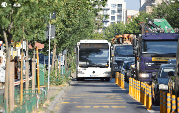 Liniile 434 și 483 vor fi deviate în perioada 22.09-30.10.2025. Se fac lucrări de reabilitare a drumului județean DJ 601A – Chiajna. FOTO: TPBI