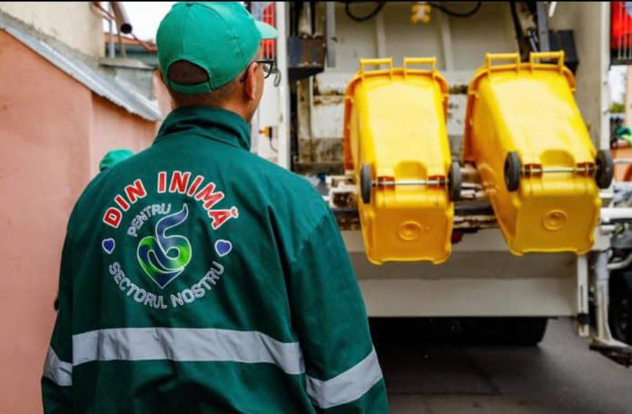Sector 5 | Colectarea deșeurilor din pubele etichetate, obligatorie din 8 septembrie. FOTO: PS5