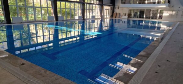 Sector 6 | Bazinul de înot al Școlii 311 se deschide pentru public. Programul complet. FOTO: PS6