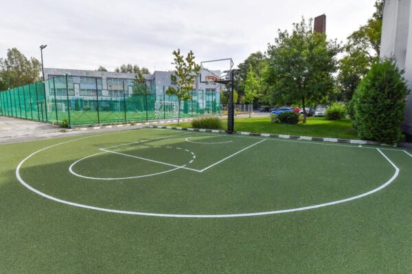 Terenuri noi de sport, cu acces gratuit pentru cetățeni, în afara orelor. Foto: Facebook/ ADPDU Sector 6