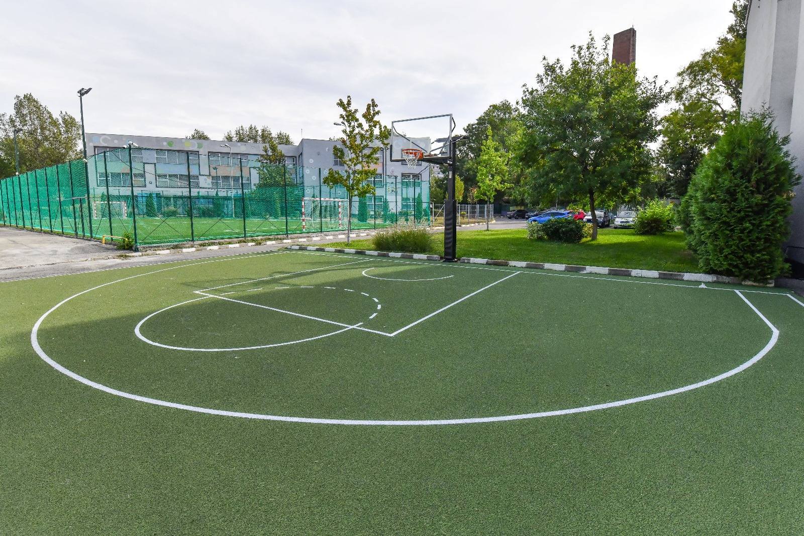 Terenuri noi de sport, cu acces gratuit pentru cetățeni, în afara orelor. Foto: Facebook/ ADPDU Sector 6