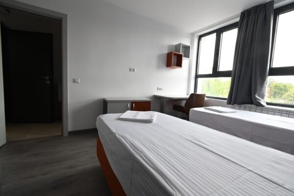 Universitatea Politehnica București are un cămin nou. Studenții au 276 de locuri de cazare. Foto: Universitatea Politehnica/Facebook