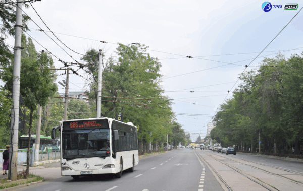 Trei linii STB circulă deviat. Au început lucrările pe Strada Clăbucet, între Bulevardul Ion Mihalache și Strada Aviator Popișteanu. FOTO: TPBI