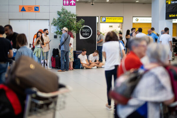 Aeroportul „gâtuit” al Capitalei. Noul terminal de la Otopeni, gata în 2031, cel mai devreme. Capacitatea de proiectare, depășită cu 32%, anul trecut. Foto: Inquam Photos/ Ovidiu Micsik