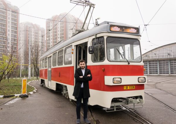 Cafeneaua BdB | Alexandru Tufan, președintele asociației Metrou Ușor: „În ultimii să zic 15 ani s-au tot tăiat din piesele cu o puternică valoare istorică” | FOTO: Alexandru Tufan
