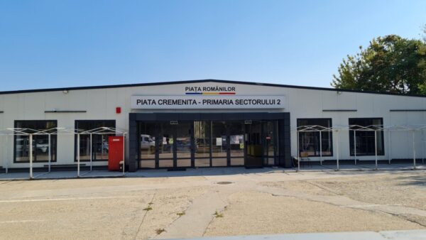 Piața Cremenița