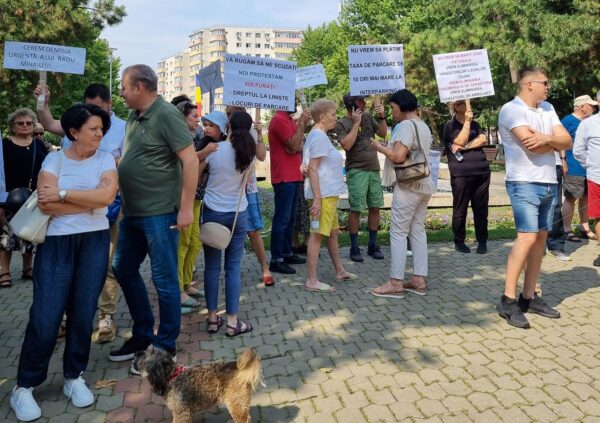 Reconfigurarea Aleii cu Ceas