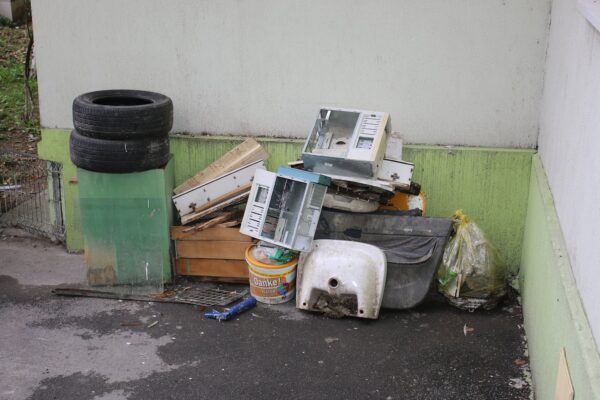 Primăria Sectorului 2 propune creșterea taxei speciale de salubrizare pentru locuitorii fără contracte cu Supercom