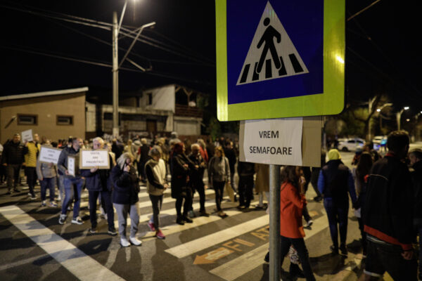 stâlpi de semaforizare