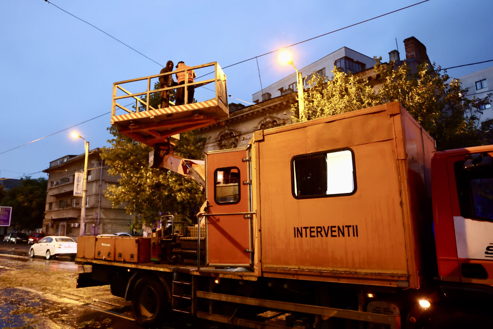 Codul portocaliu a făcut pagube în București și Ilfov