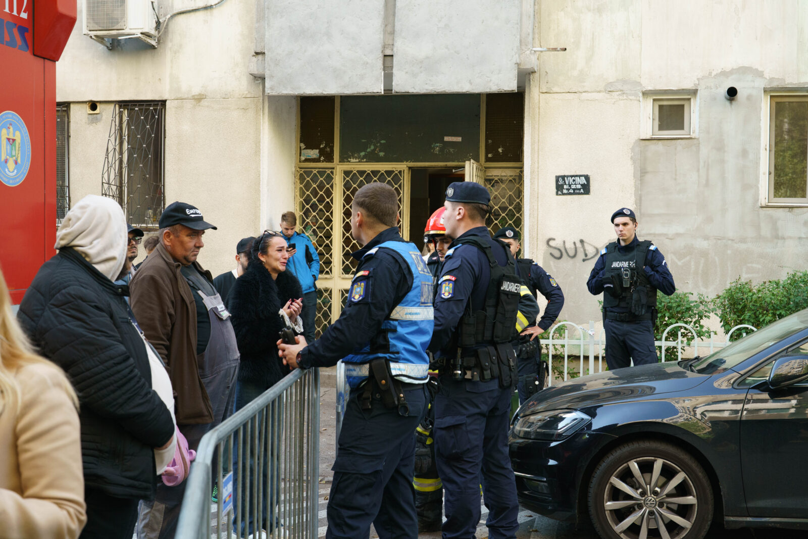 Persoanele evacuate după explozie, cazate în regim hotelier până luni. Cursurile la Bolintineanu se mută în online. Foto: Inquam Photos / Pană Tudor