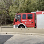 VIDEO | O conductă de gaze s-a fisurat în urma unui incendiu la două mașini din Pipera, Voluntari