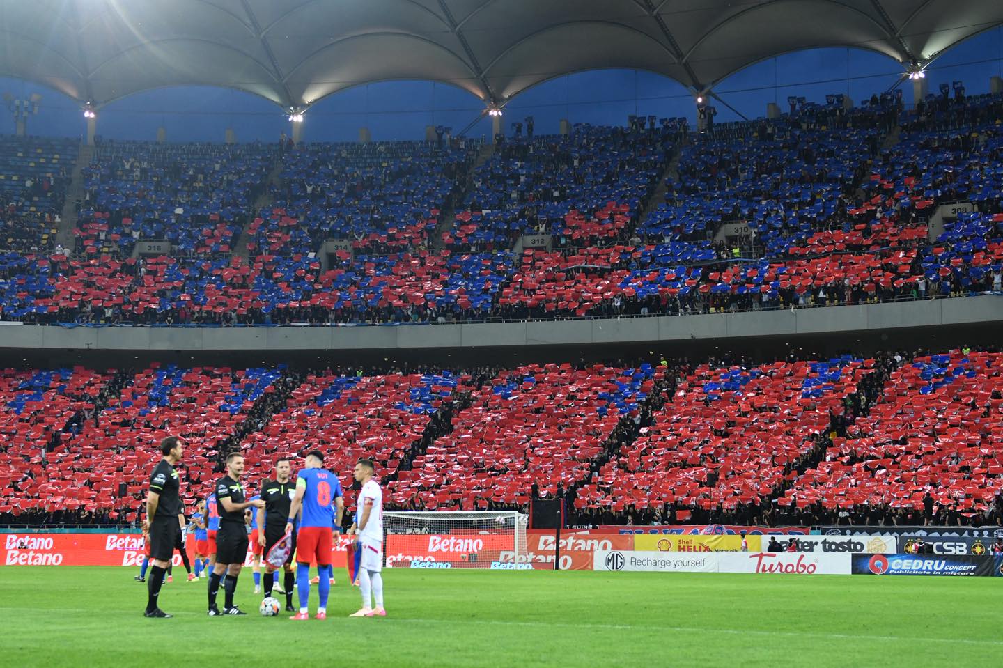 Arena Națională pierde