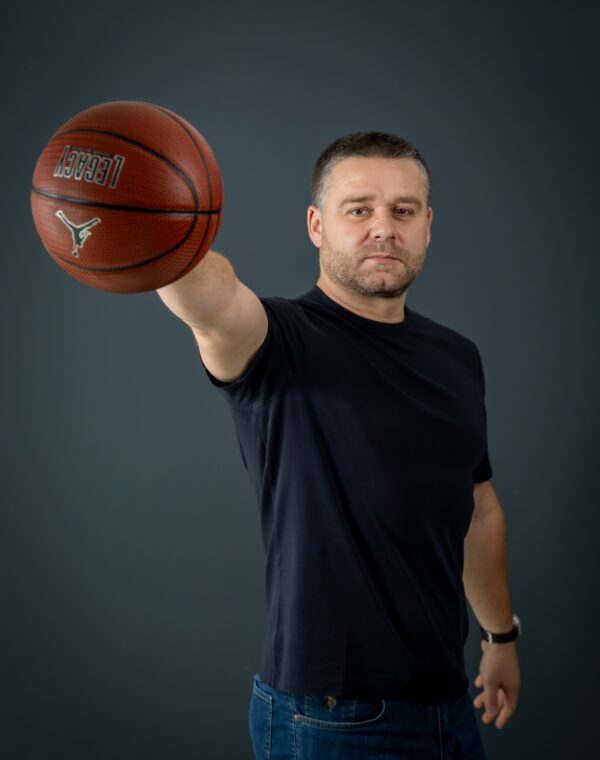 Ciprian Ciucu candidează