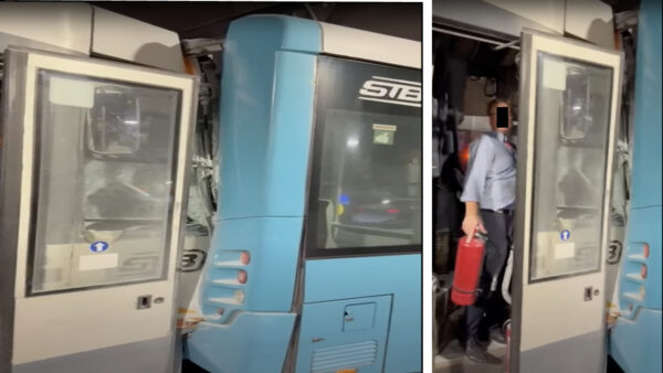 tamponare între un tramvai și un autobuz