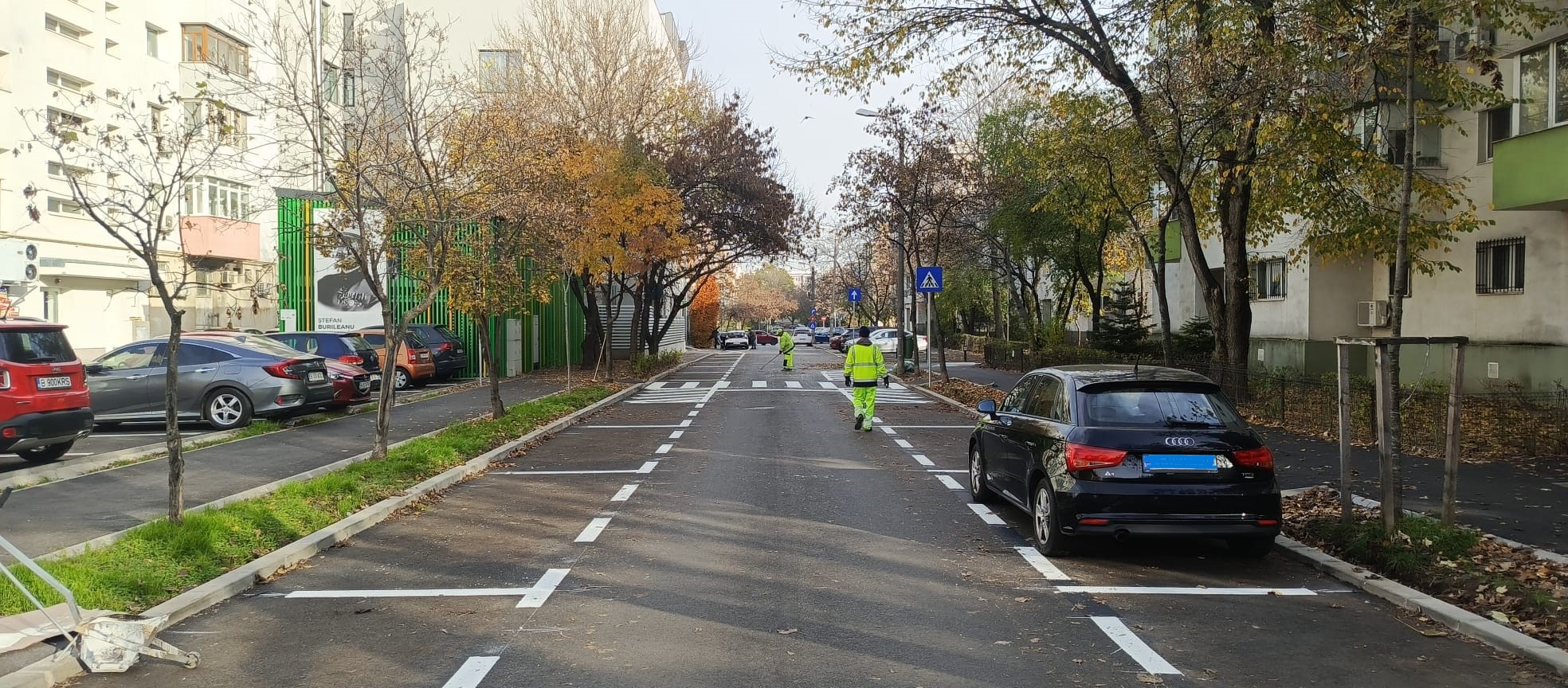 Sector 1 | Noi locuri de parcare finalizate pe străzile Plutașilor și Prometeu. Urmează intervenții și în alte zone