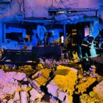 Explozie puternică la parterul unui bloc din Buftea