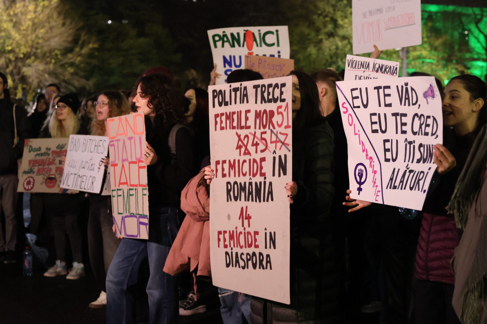 Femicidul 51. Ce spun oamenii care au protestat marți seară în Piața Victoriei. Foto: Cătălin Anghel-Dimache