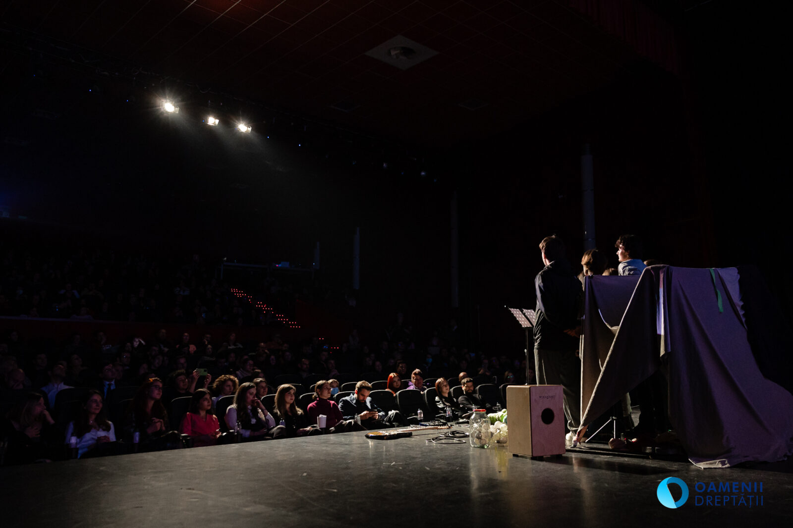 Spectacolul Oamenii Dreptății are loc sâmbătă, în Aula Politehnica București