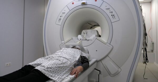 Sector 1 servicii RMN gratuite sau la costuri reduse