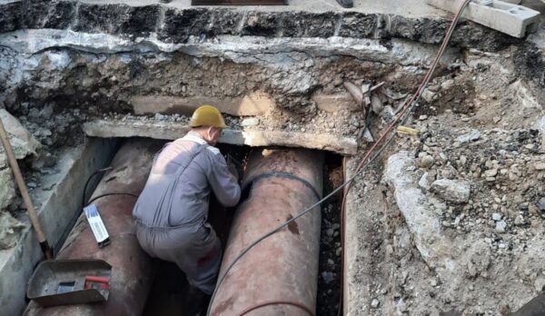 Termoficare lucrările de reparație fără apă caldă și căldură aproape 400 de blocuri